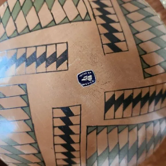 Mexican pottery pot tan geometric boho vintage home decor tribal ethnic handmade - Picture 6 of 6